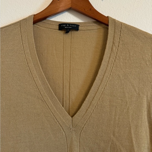 Rag & Bone Jessica Merino Wool V-Neck Sweater - Picture 4 of 14